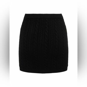 5 For $25✨New+Tag Womens 6 Small Glamorous Simons Black Soft Knit Mini Skirt